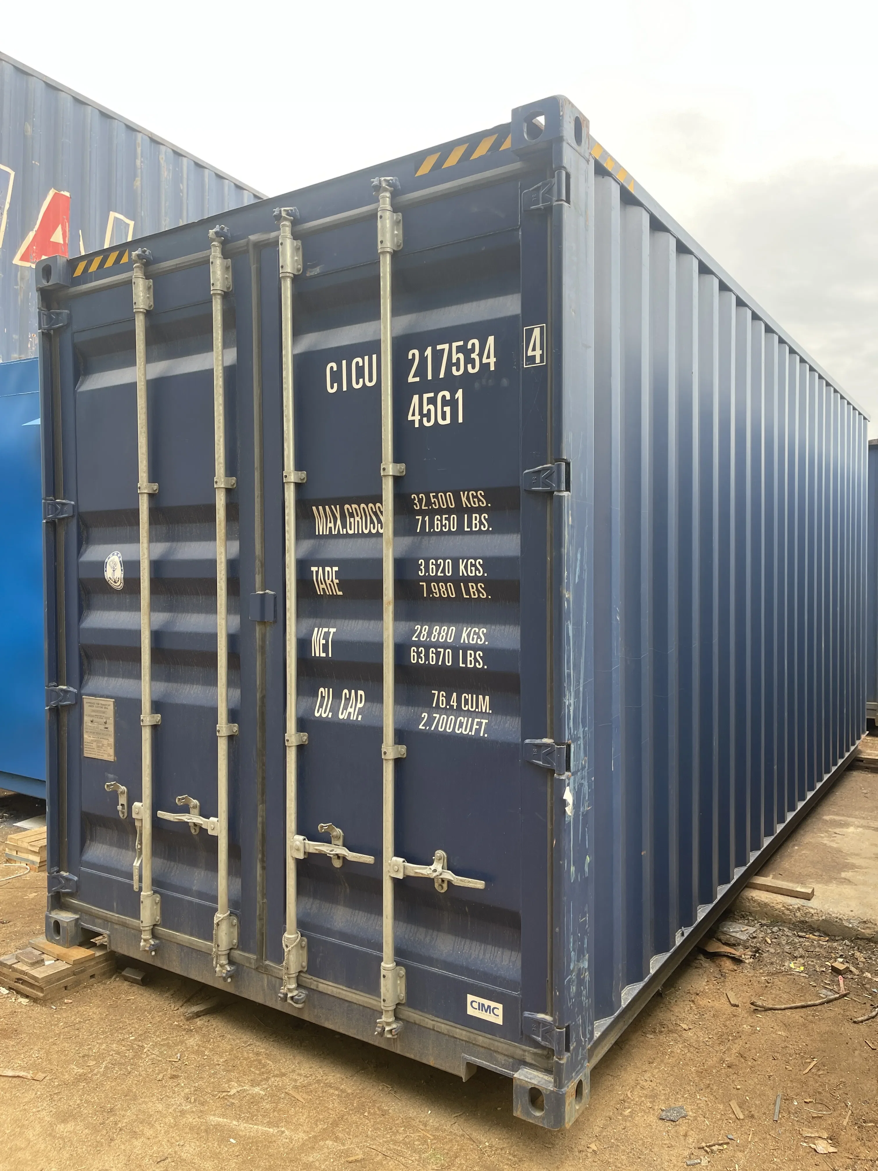 Морской контейнер 20 футов, синий, в отличном состоянии. Объём 33,1 м 3, грузоподъёмность до 30,5 т. Доставка по Беларуси.. 1